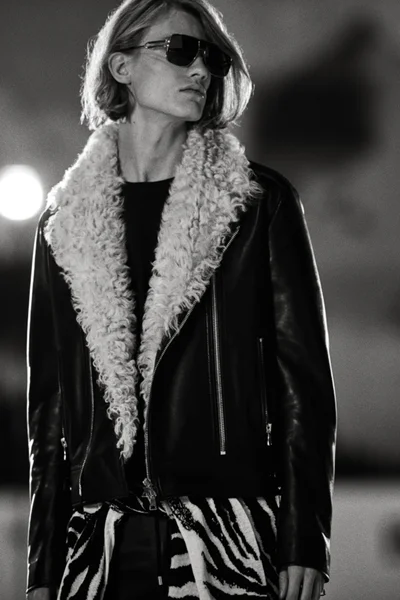 Look 13